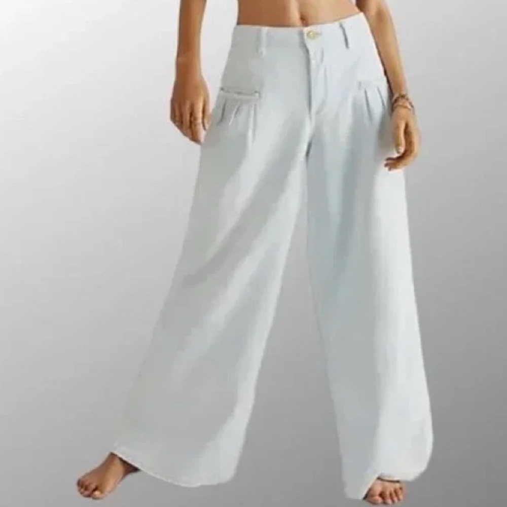 Free People Charlie Wide Leg Pleated Jeans NWOT